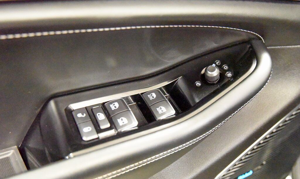 2023 Jeep Grand Cherokee Overland 4xe Akron