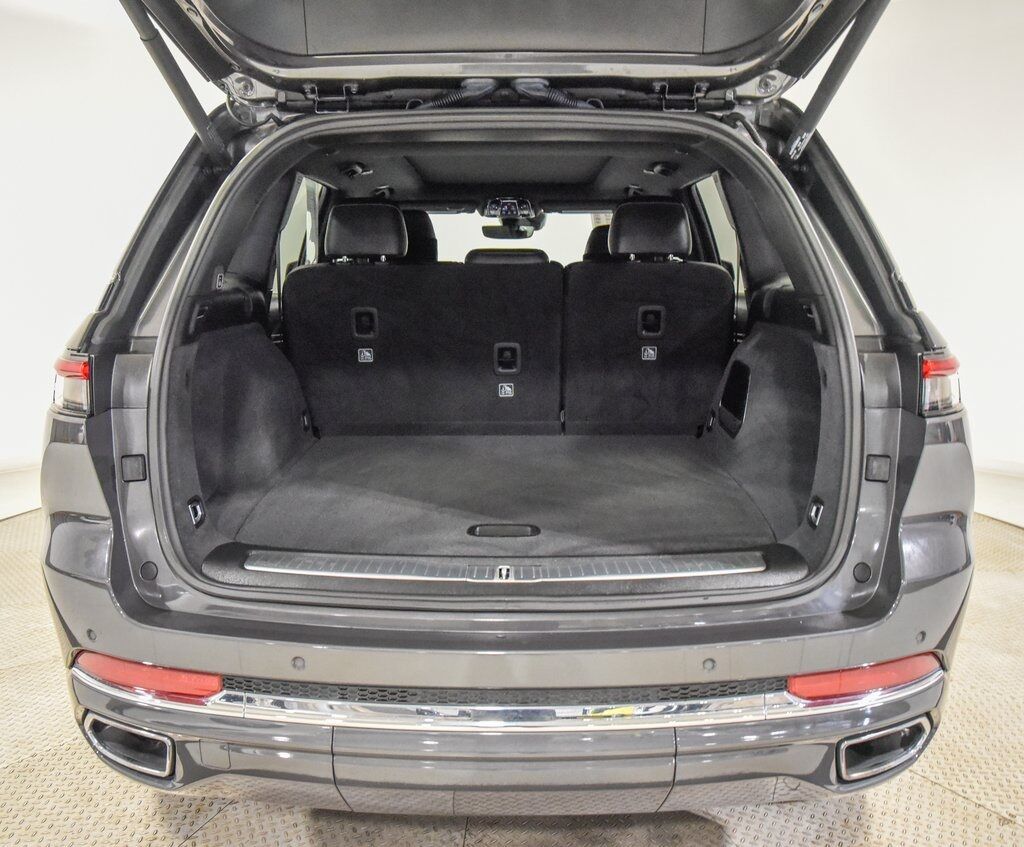 2023 Jeep Grand Cherokee Overland 4xe Akron