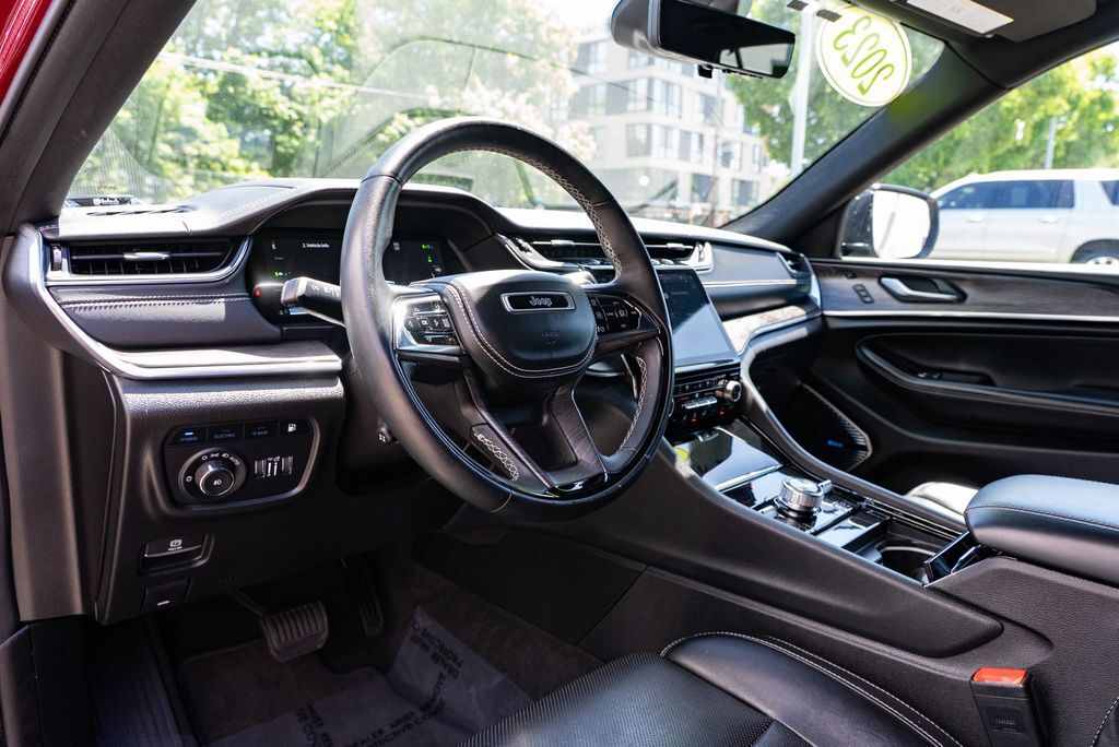 2023 Jeep Grand Cherokee Overland 4xe Beaverton OR