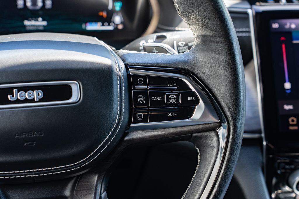2023 Jeep Grand Cherokee Overland 4xe Beaverton OR