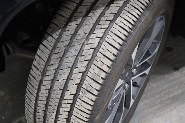 2023 Jeep Grand Cherokee Overland 4xe Raleigh NC