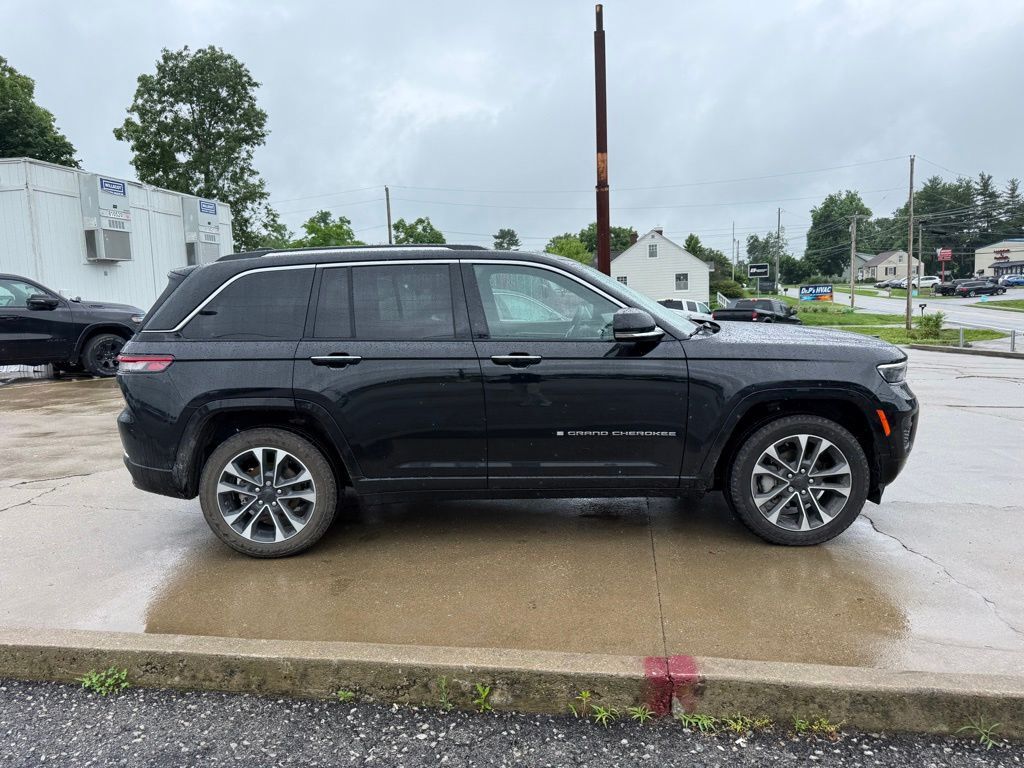 2023 Jeep Grand Cherokee Overland Crestwood KY
