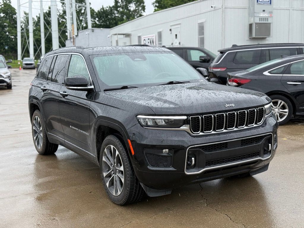 2023 Jeep Grand Cherokee Overland Crestwood KY