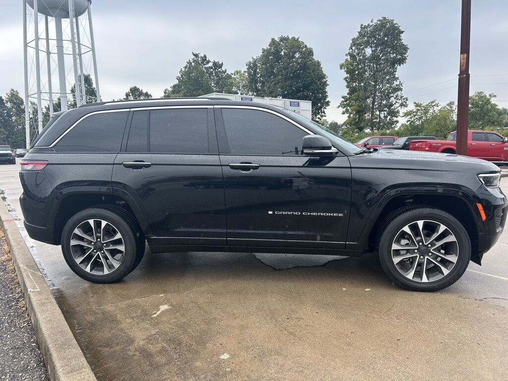 2023 Jeep Grand Cherokee Overland Crestwood KY