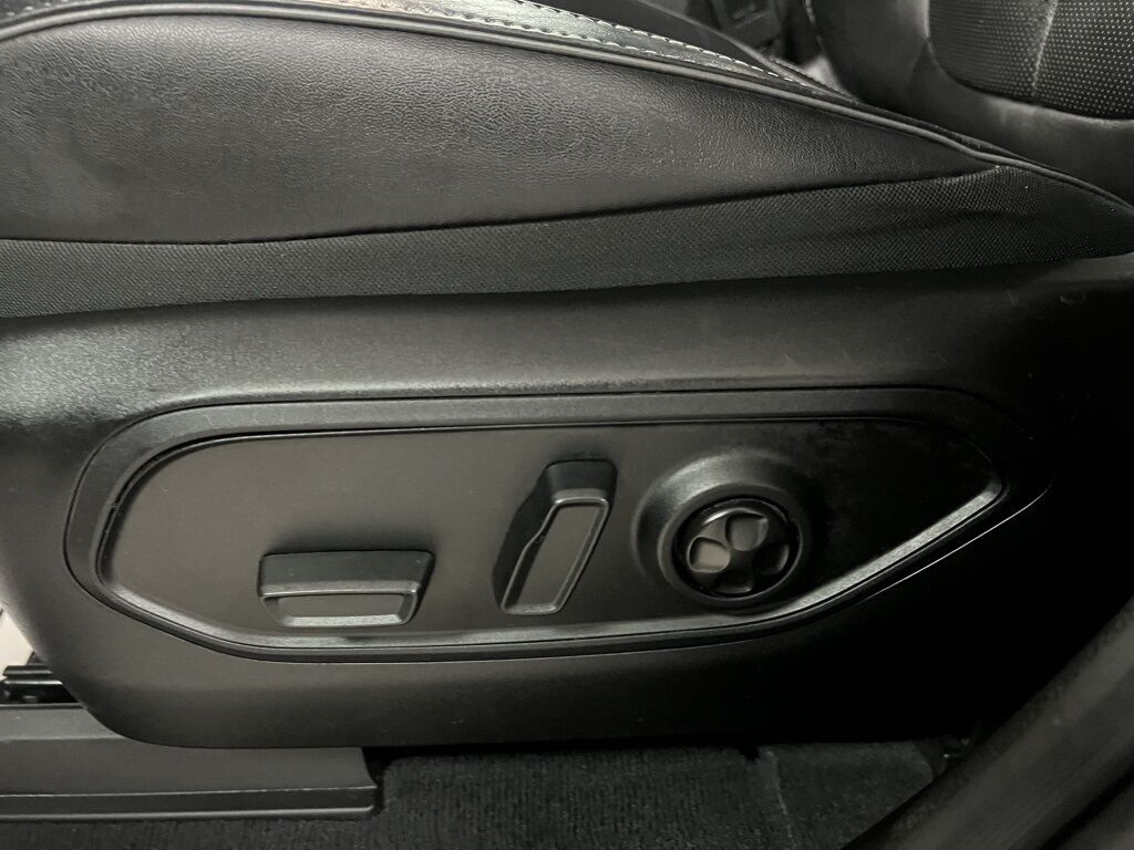 2023 Jeep Grand Cherokee Overland Loveland CO