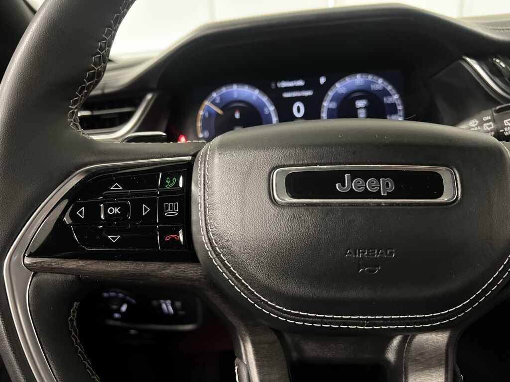 2023 Jeep Grand Cherokee Overland Loveland CO