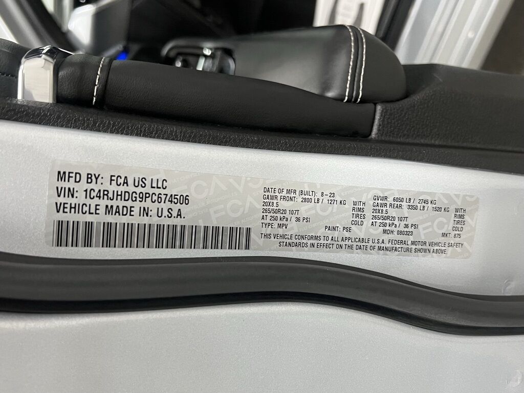 2023 Jeep Grand Cherokee Overland Loveland CO