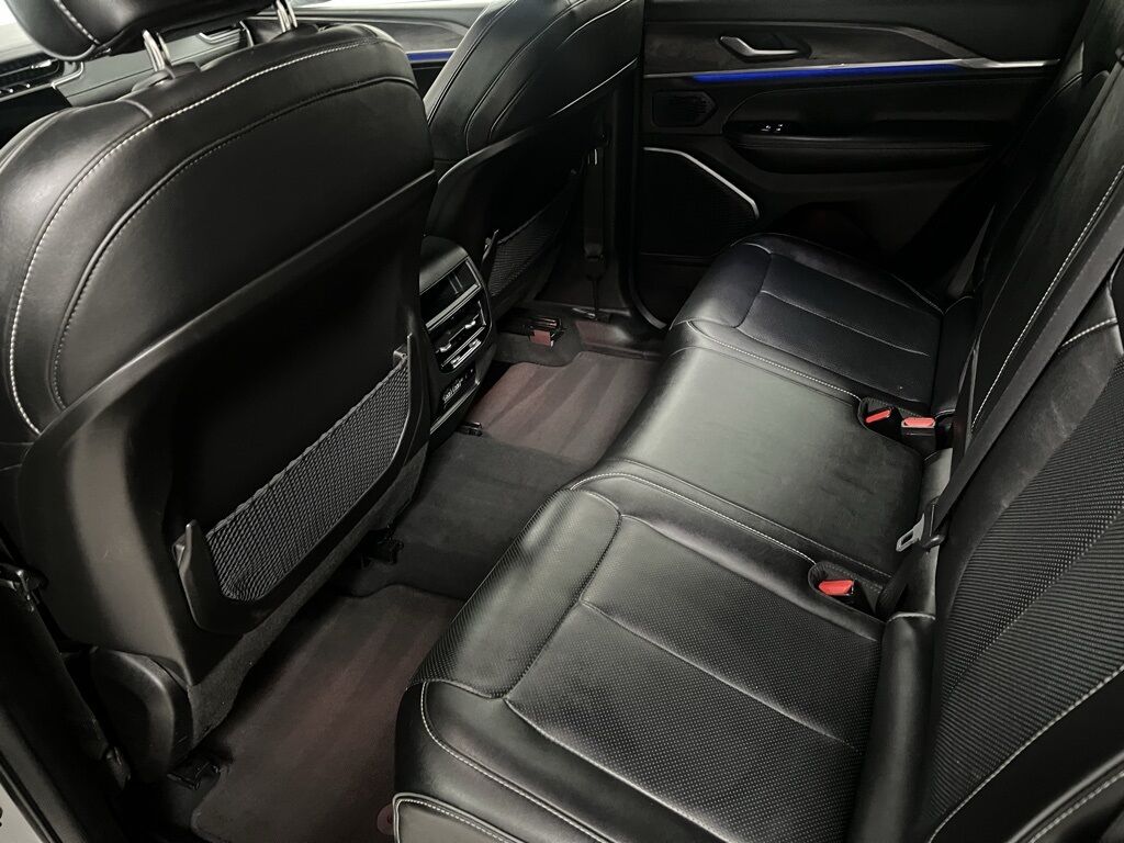 2023 Jeep Grand Cherokee Overland Loveland CO