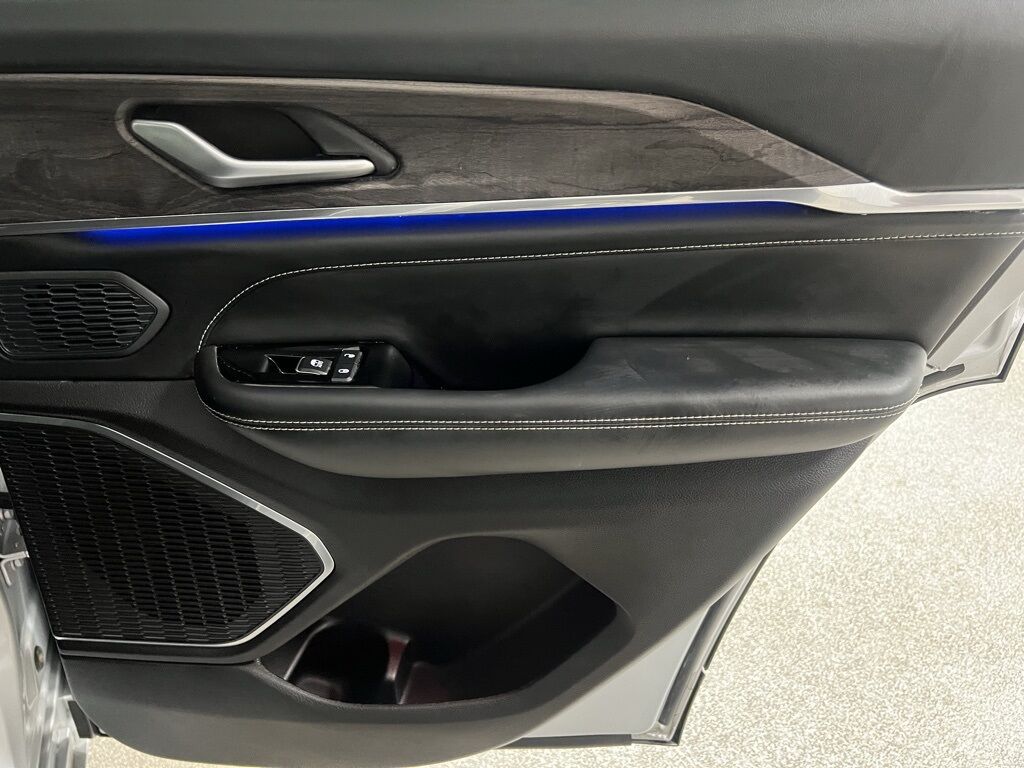 2023 Jeep Grand Cherokee Overland Loveland CO