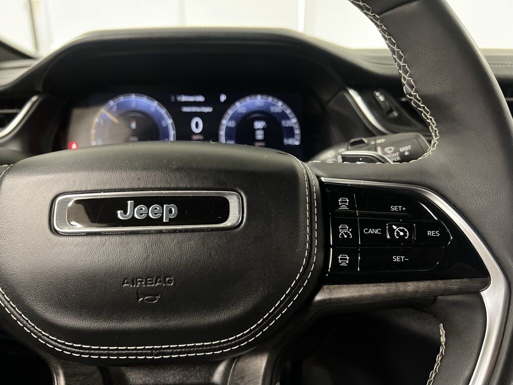 2023 Jeep Grand Cherokee Overland Loveland CO