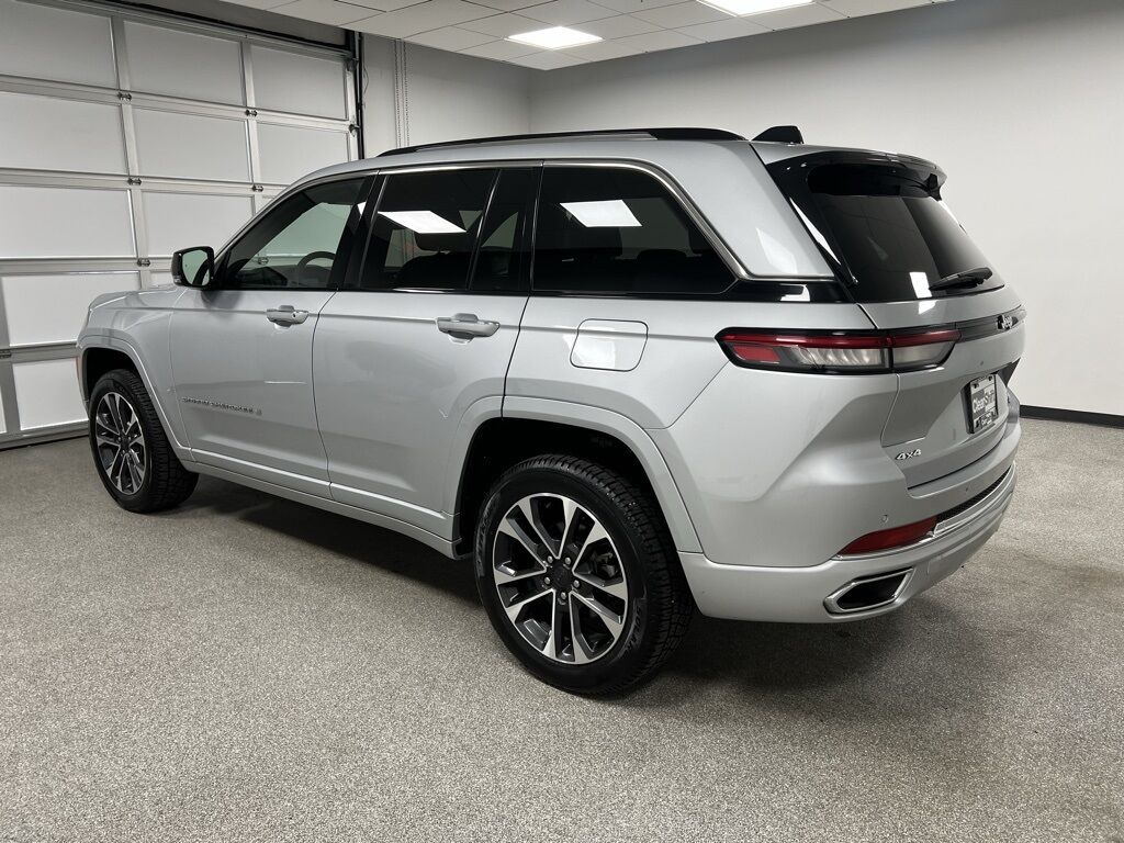 2023 Jeep Grand Cherokee Overland Loveland CO