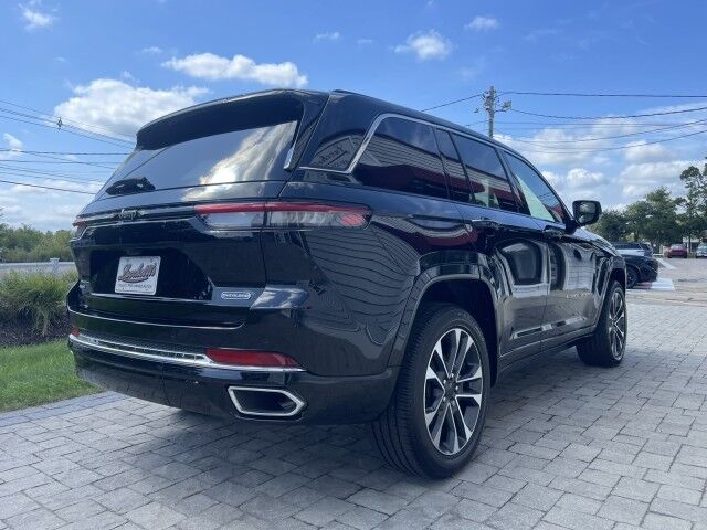 2023 Jeep Grand Cherokee Overland