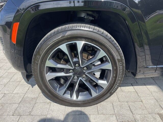 2023 Jeep Grand Cherokee Overland Marshfield MA
