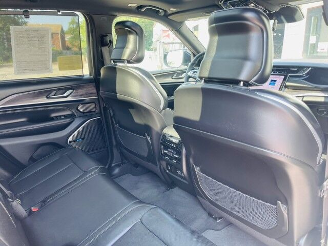 2023 Jeep Grand Cherokee Overland Marshfield MA