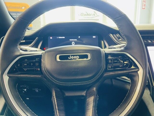 2023 Jeep Grand Cherokee Overland Marshfield MA