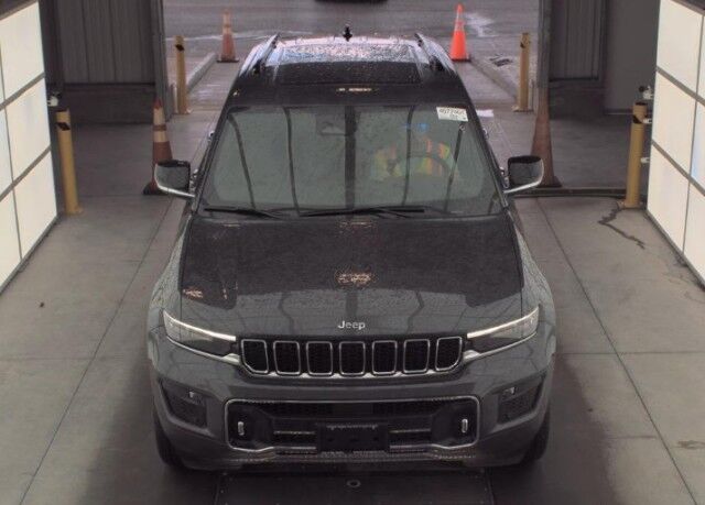 2023 Jeep Grand Cherokee Overland