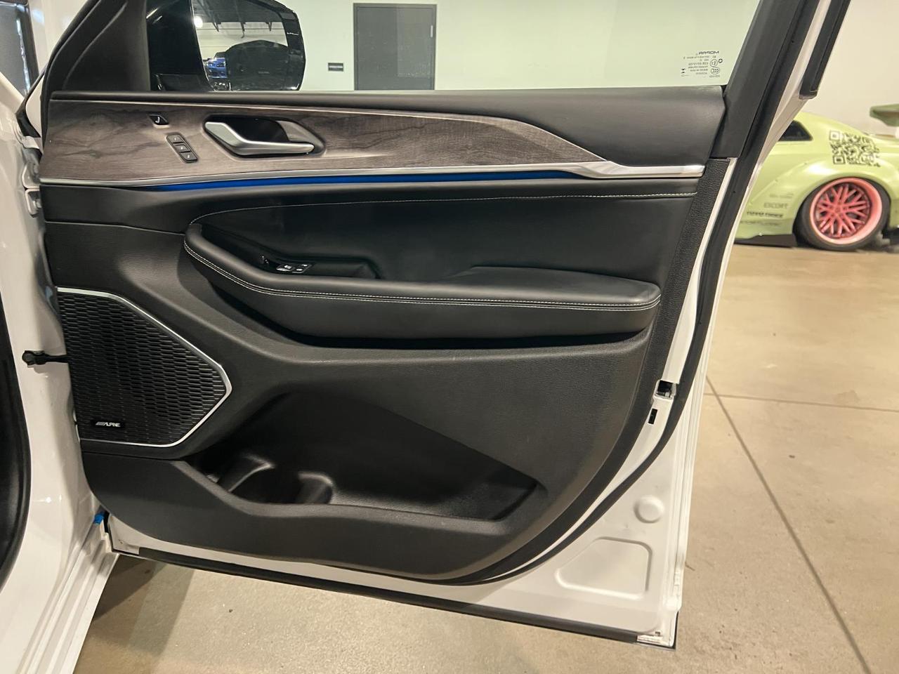 2023 Jeep Grand Cherokee Overland Parker CO