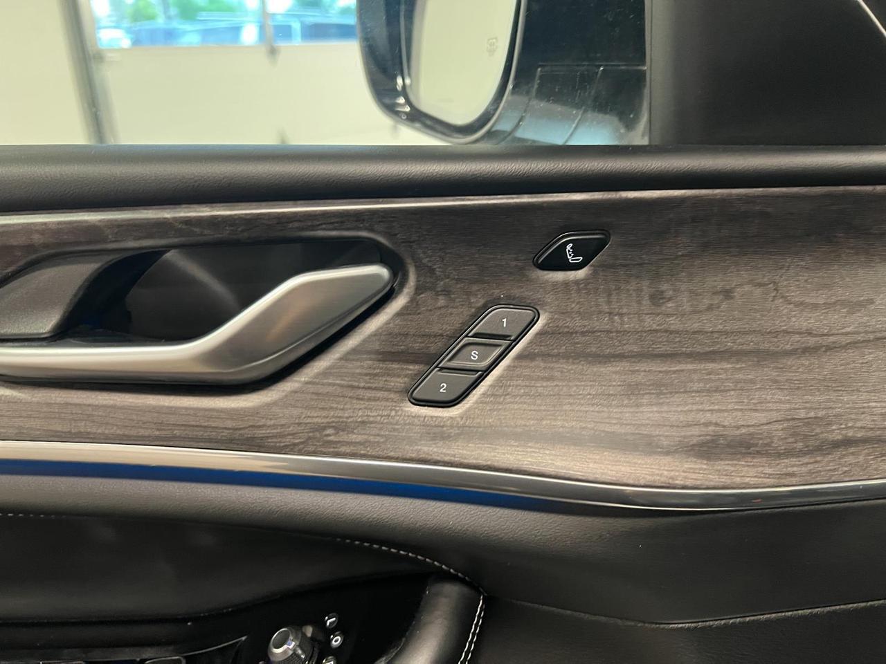 2023 Jeep Grand Cherokee Overland Parker CO