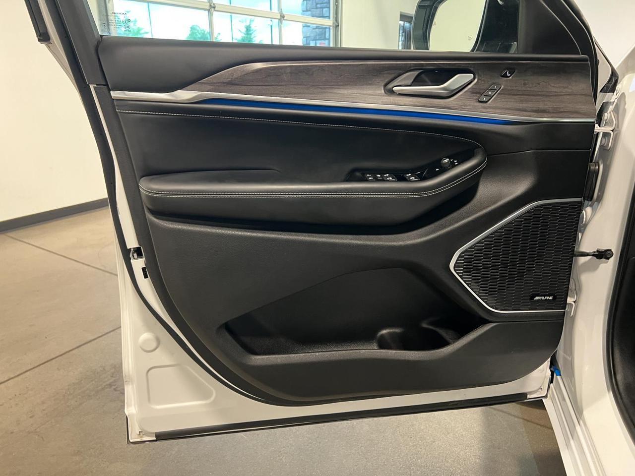 2023 Jeep Grand Cherokee Overland Parker CO