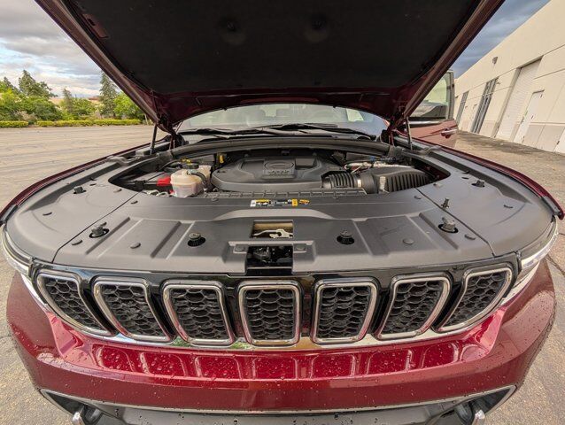 2023 Jeep Grand Cherokee Overland Roseville CA