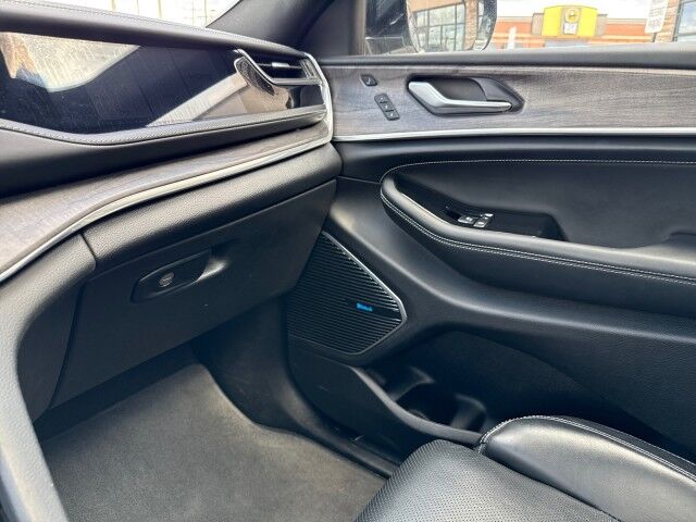 2023 Jeep Grand Cherokee Overland Springfield IL 2023 Jeep Grand Cherokee Overland Springfield IL