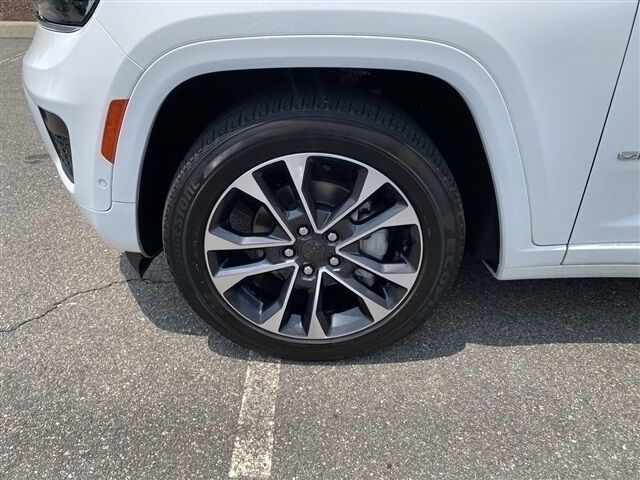 2023 Jeep Grand Cherokee Overland Waldorf MD