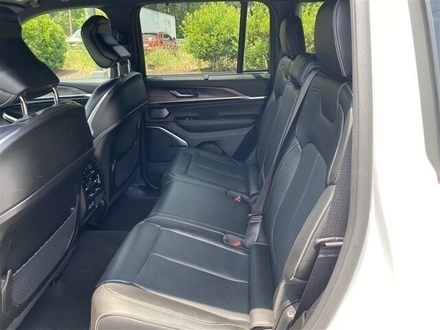 2023 Jeep Grand Cherokee Overland Waldorf MD