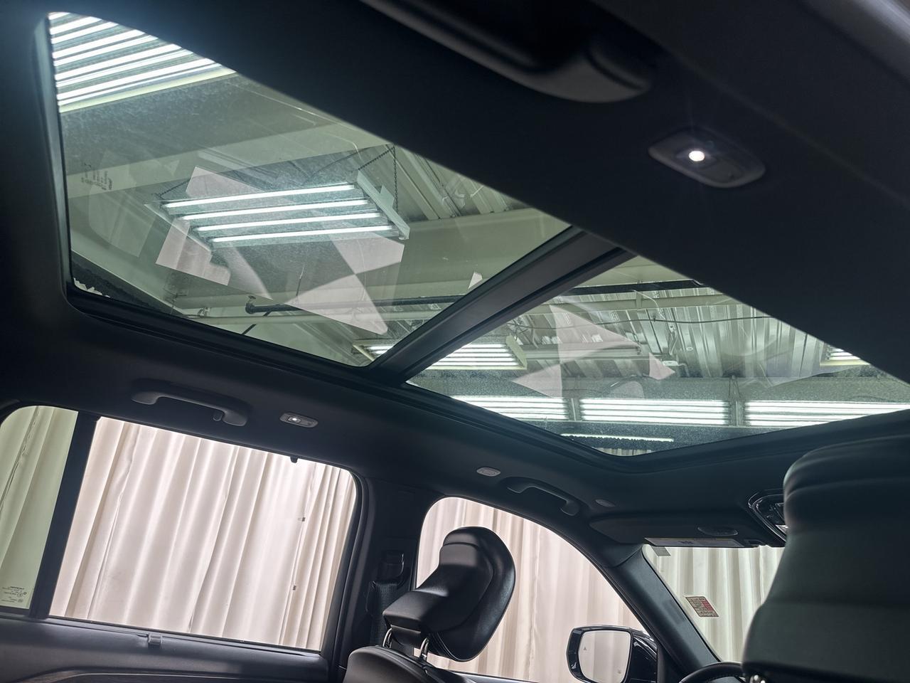 2023 Jeep Grand Cherokee Overland Warrenton VA