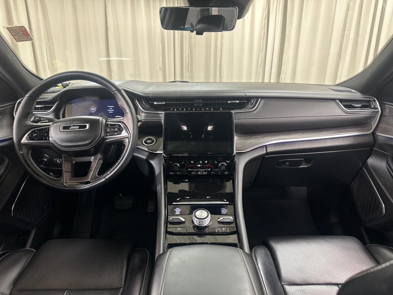 2023 Jeep Grand Cherokee Overland Warrenton VA