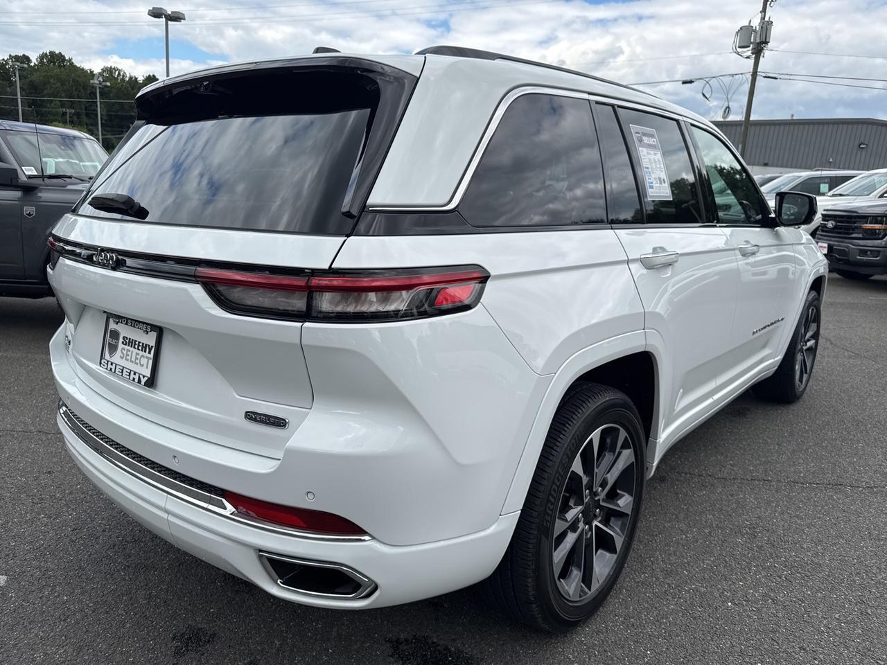 2023 Jeep Grand Cherokee Overland Warrenton VA