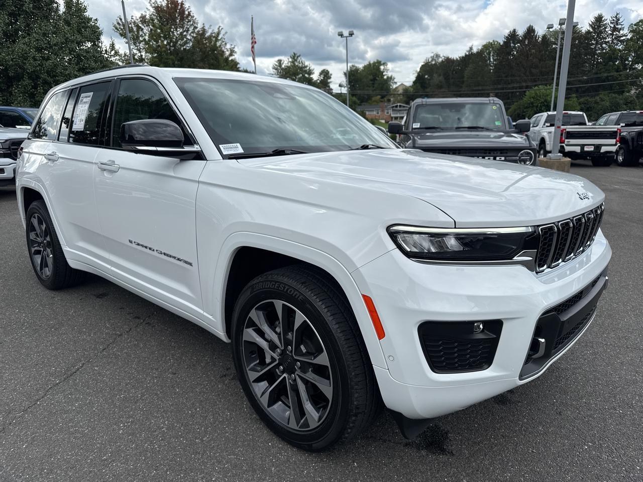 2023 Jeep Grand Cherokee Overland Warrenton VA