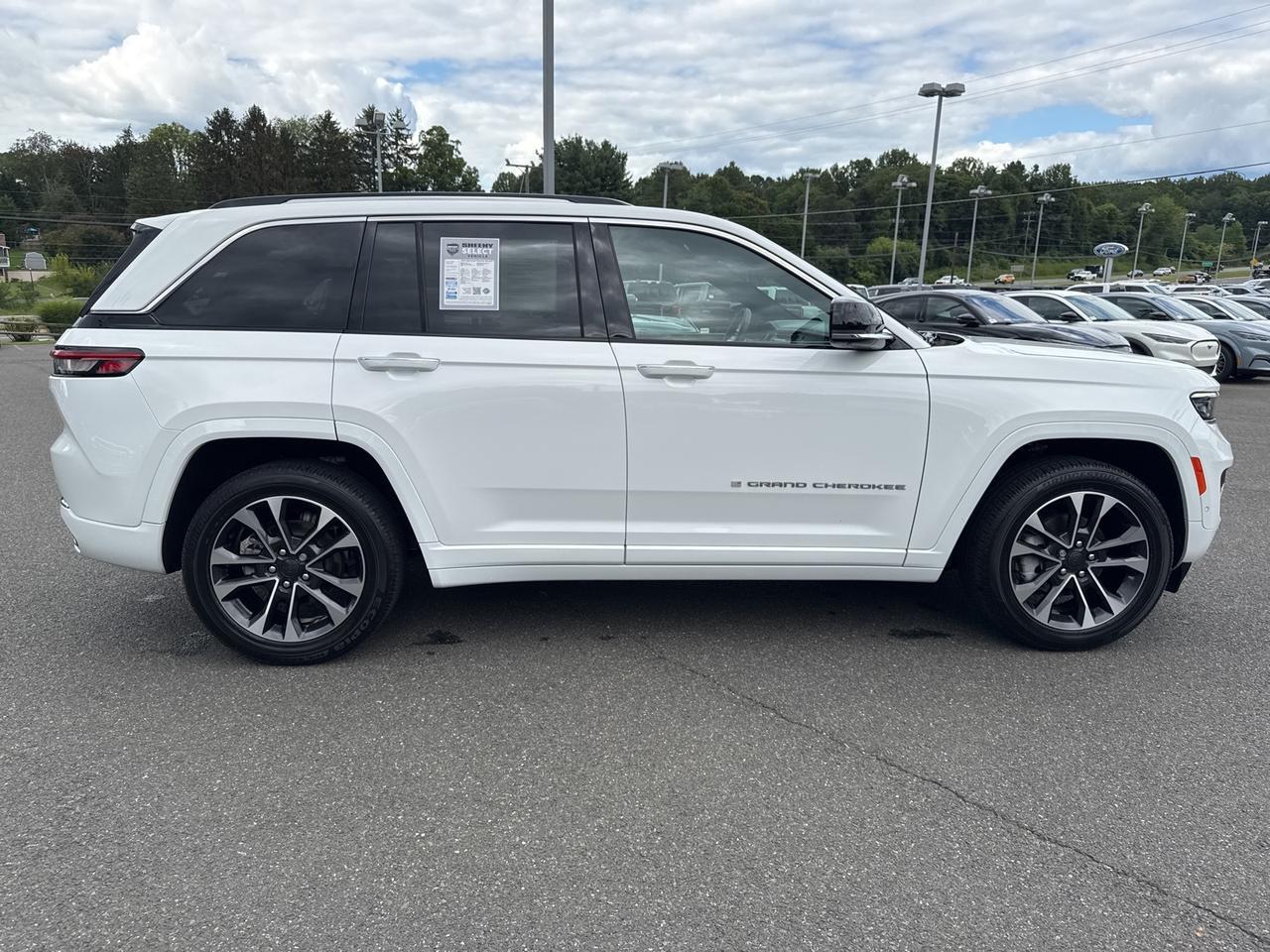 2023 Jeep Grand Cherokee Overland Warrenton VA