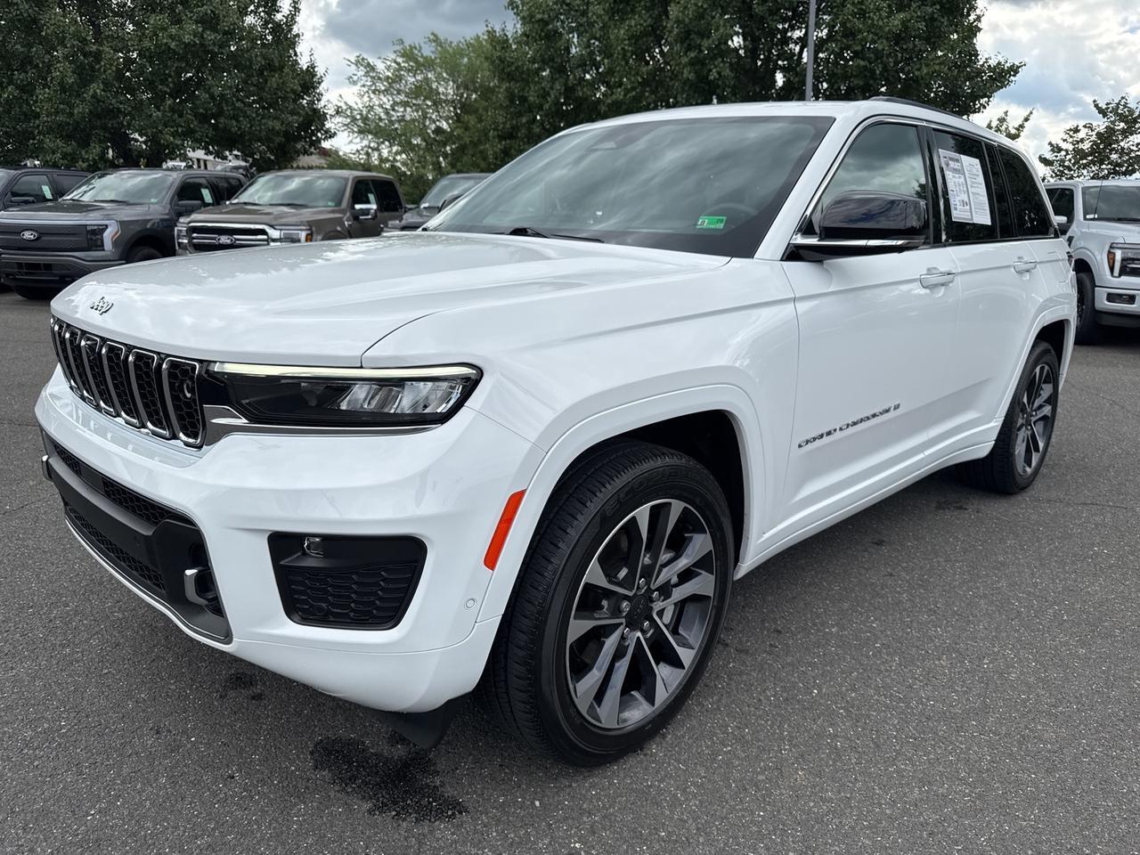 2023 Jeep Grand Cherokee Overland Warrenton VA