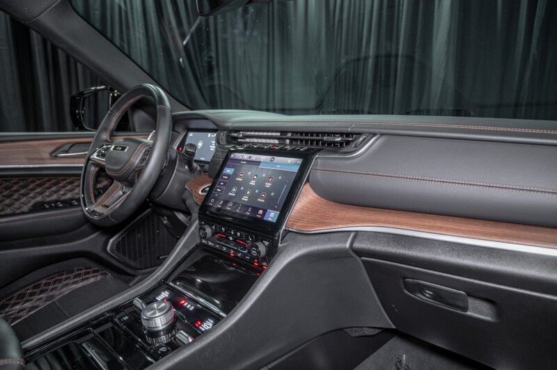 2023 Jeep Grand Cherokee Summit 4x4 SUV Peoria AZ