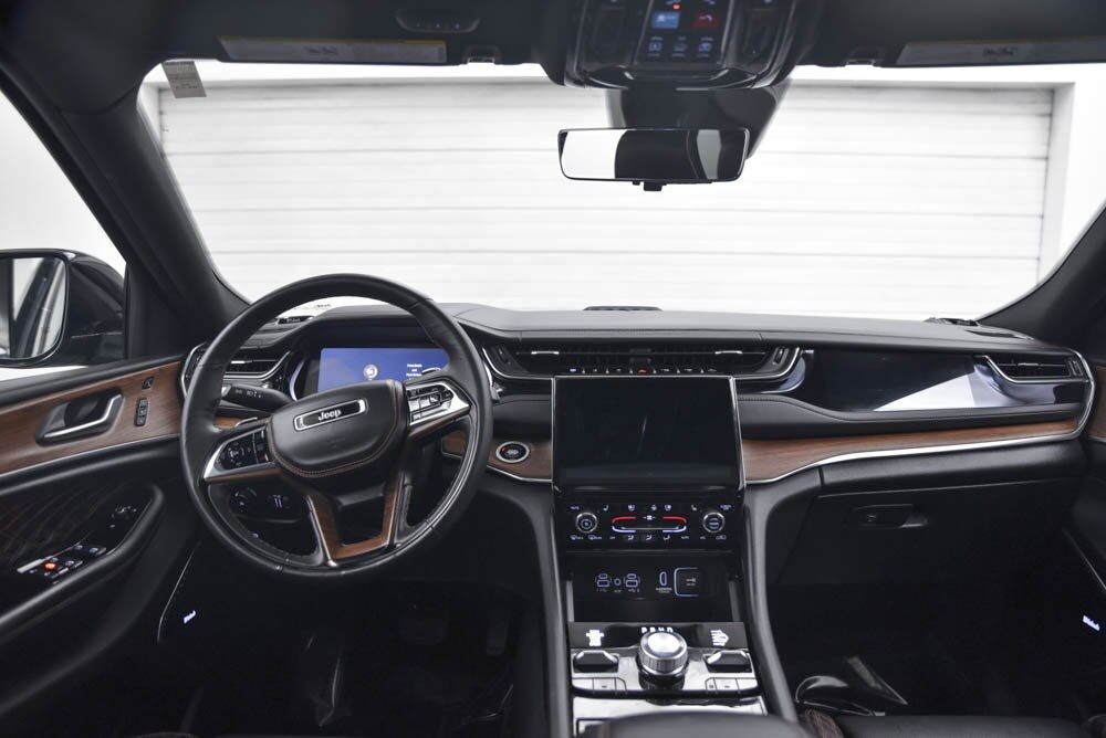 2023 Jeep Grand Cherokee Summit 4xe AKRON OH