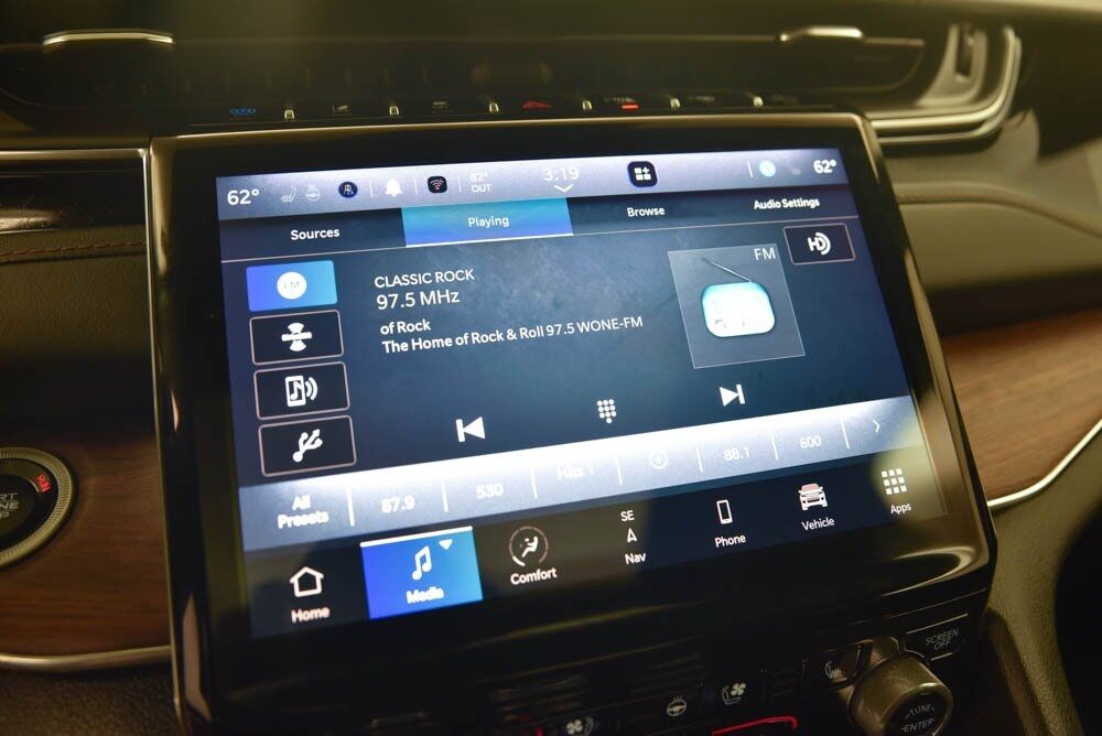 2023 Jeep Grand Cherokee Summit 4xe AKRON OH