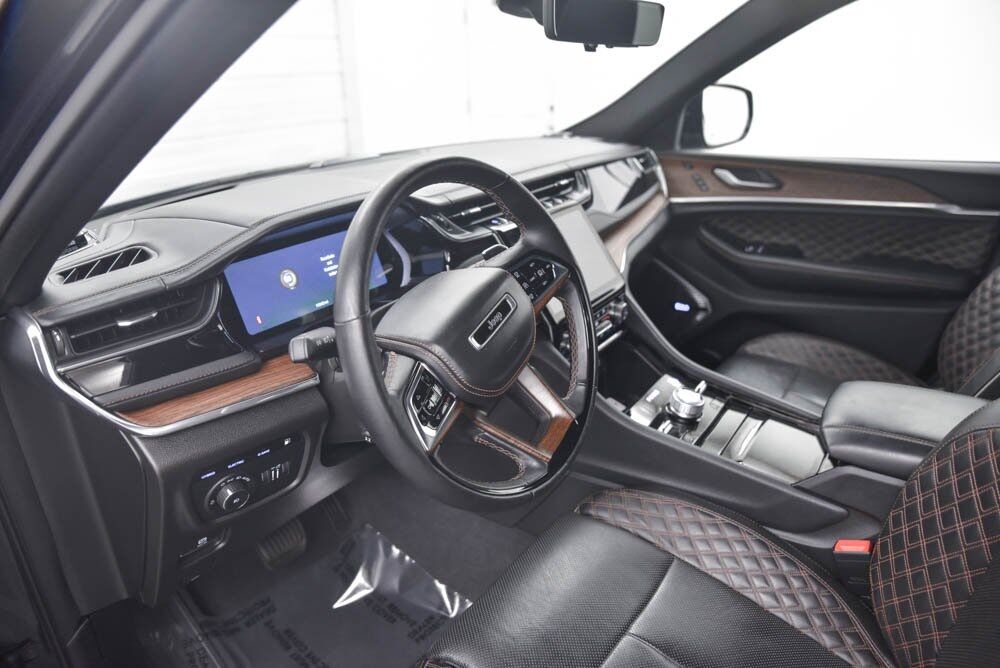 2023 Jeep Grand Cherokee Summit 4xe AKRON OH