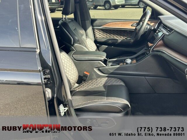 2023 Jeep Grand Cherokee Summit Elko NV