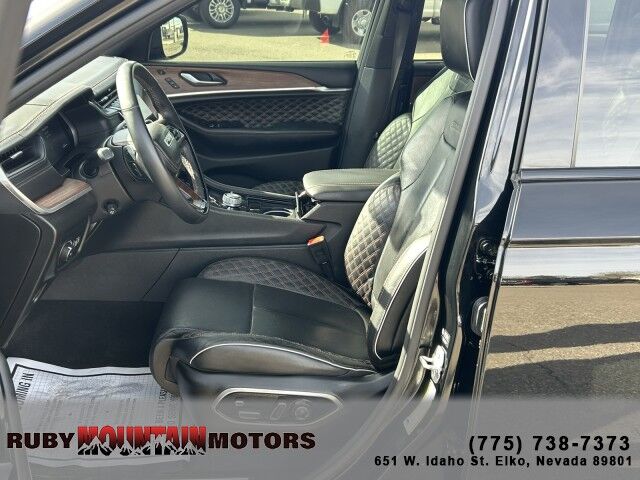 2023 Jeep Grand Cherokee Summit Elko NV