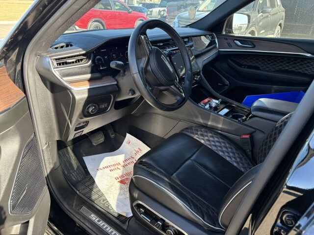 2023 Jeep Grand Cherokee Summit Grande Prairie AB