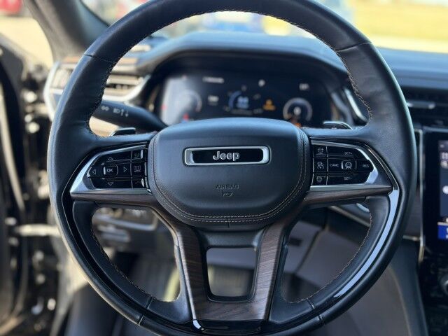 2023 Jeep Grand Cherokee Summit Grande Prairie AB