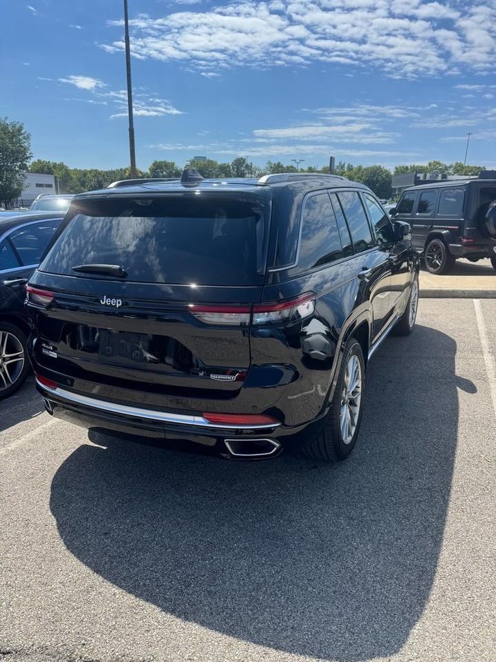 2023 Jeep Grand Cherokee Summit Indianapolis IN
