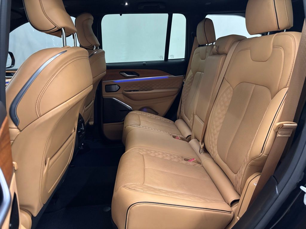 2023 Jeep Grand Cherokee Summit Portland OR