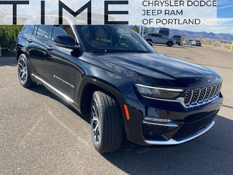 2023 Jeep Grand Cherokee Summit