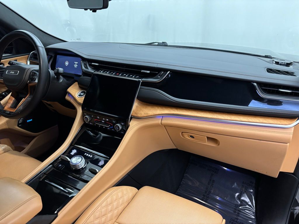 2023 Jeep Grand Cherokee Summit Portland OR