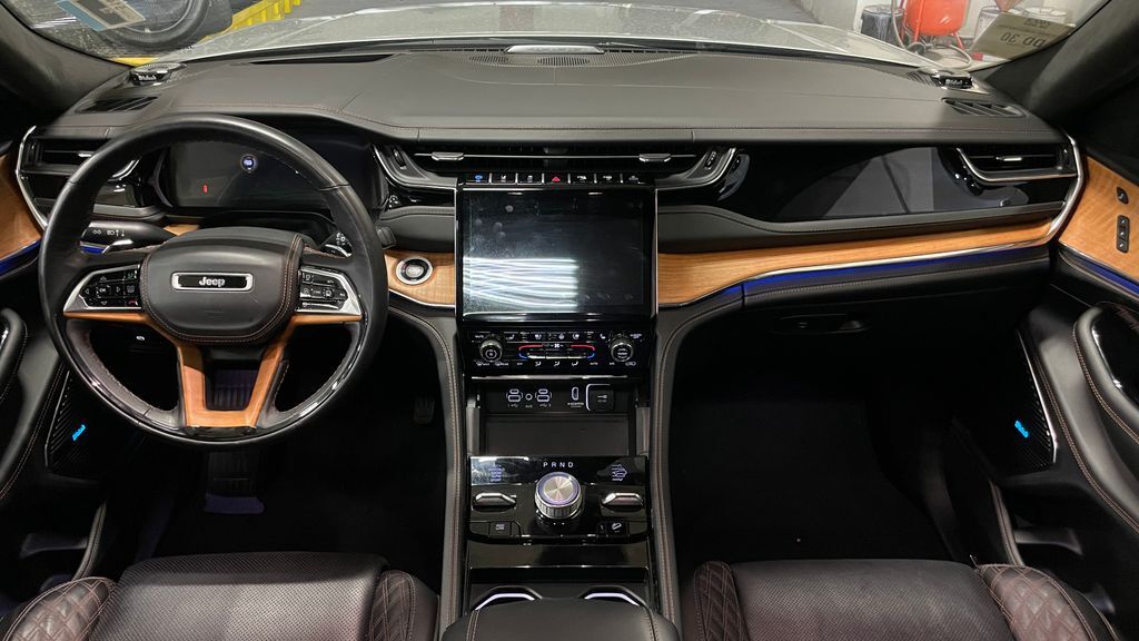 2023 Jeep Grand Cherokee Summit Reserve 4xe Portland OR