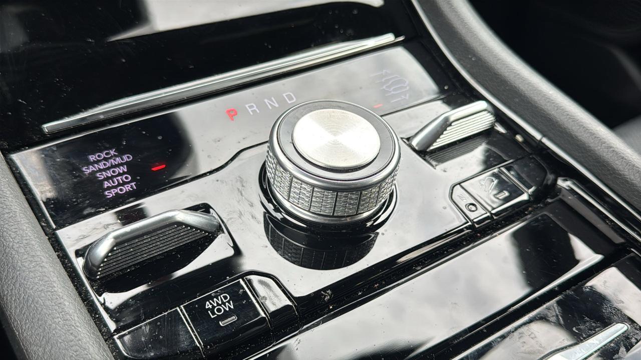 2023 Jeep Grand Cherokee Summit  Selma TX