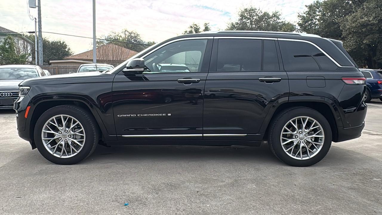 2023 Jeep Grand Cherokee Summit  Selma TX