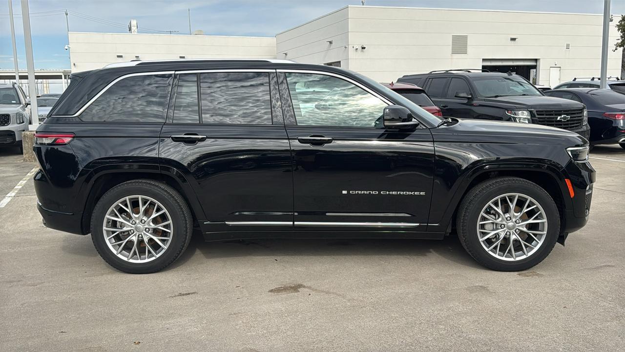 2023 Jeep Grand Cherokee Summit  Selma TX