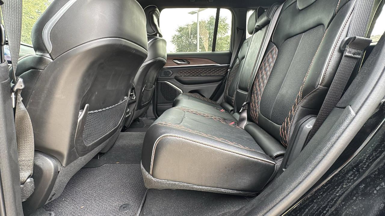 2023 Jeep Grand Cherokee Summit  Selma TX